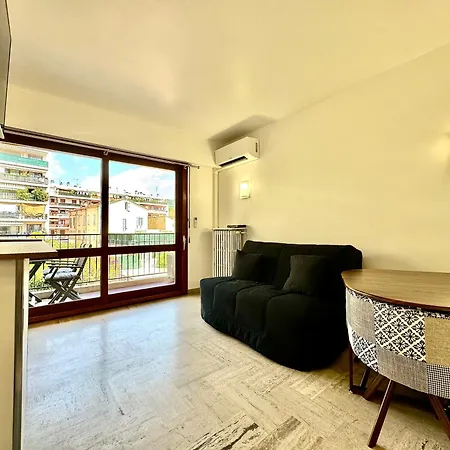 Plaza By Scls Locations Cannes